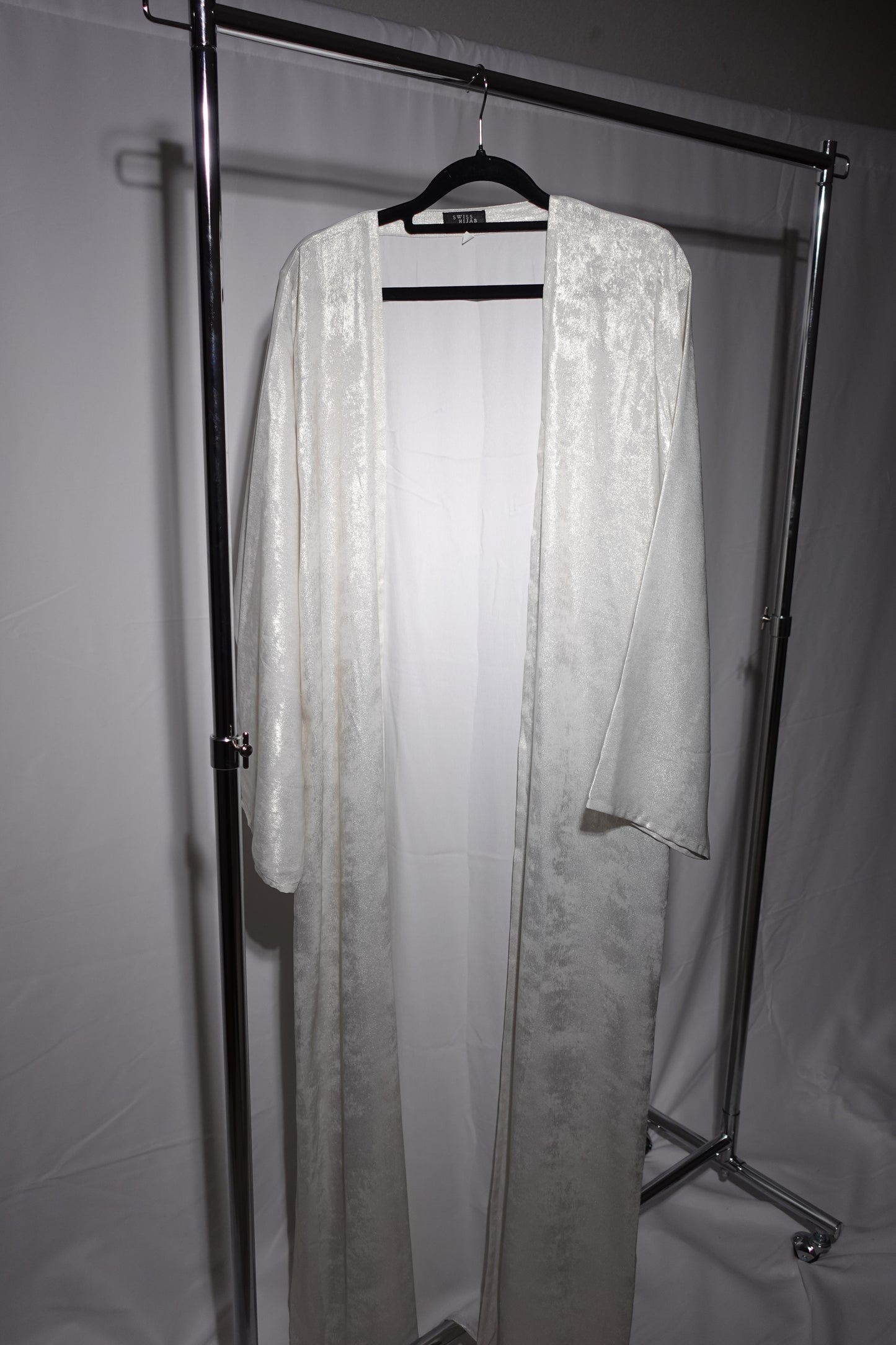 Metallic open Abaya - white