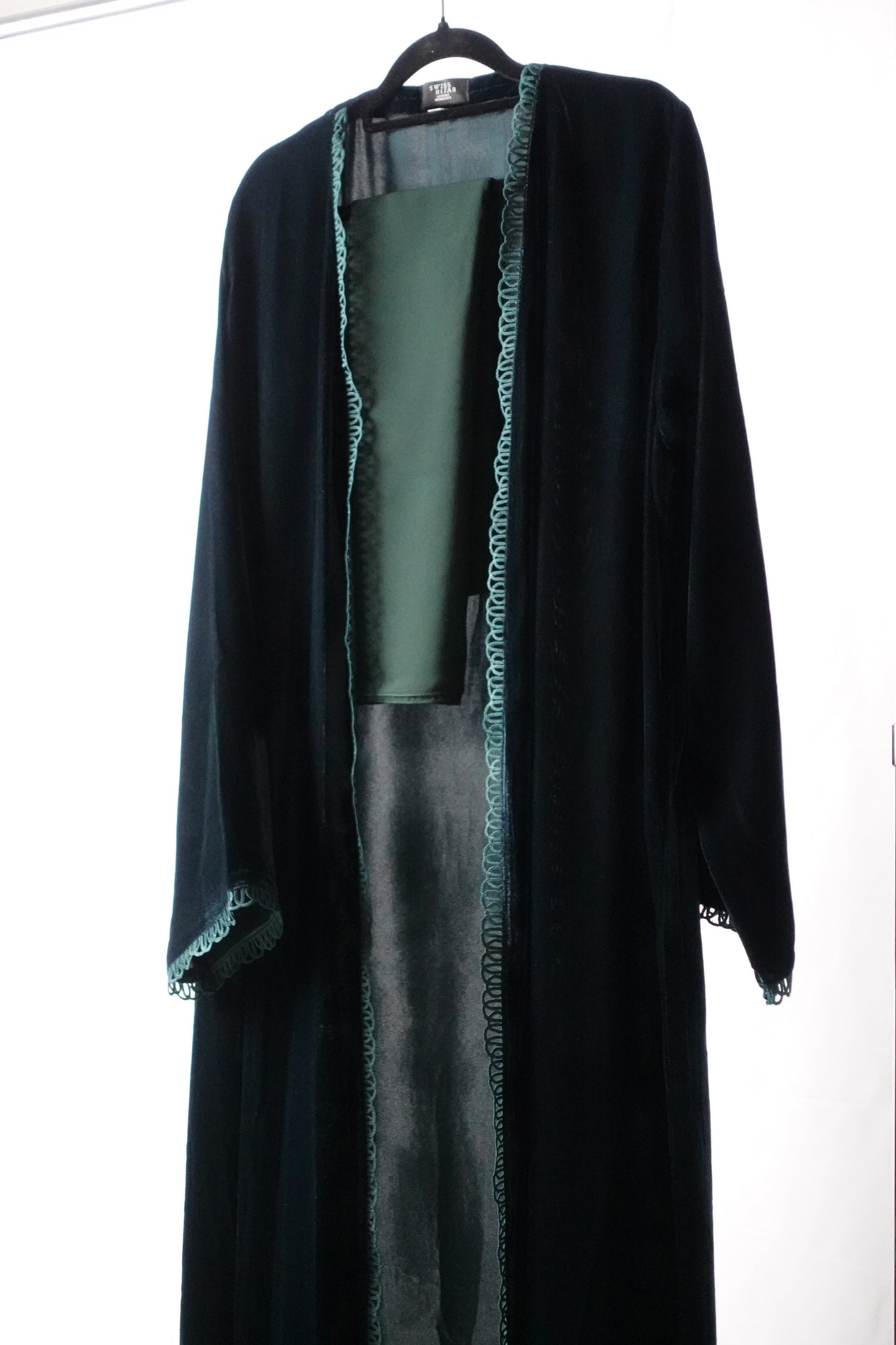 Velvet open abaya “dark green”